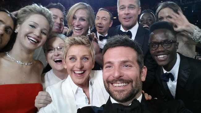 Ellen-DeGeneres-selfie-premios-oscar
