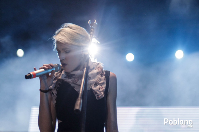 Jenny and the Mexicats/ Foto por: Pau Macias