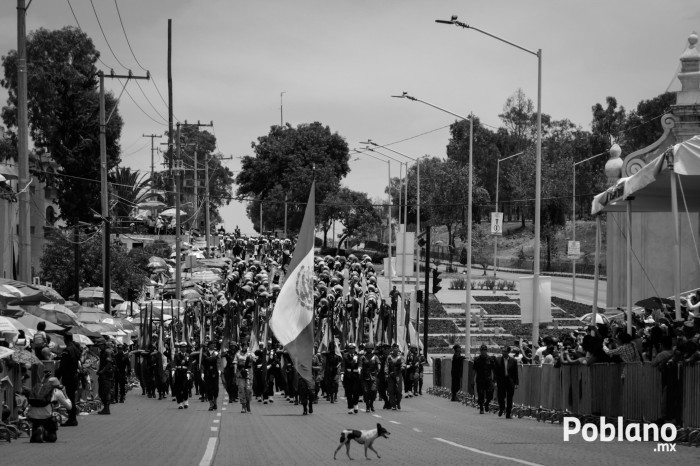 desfile-5-de-mayo-1