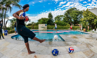 Ronaldinho-balonazo-video