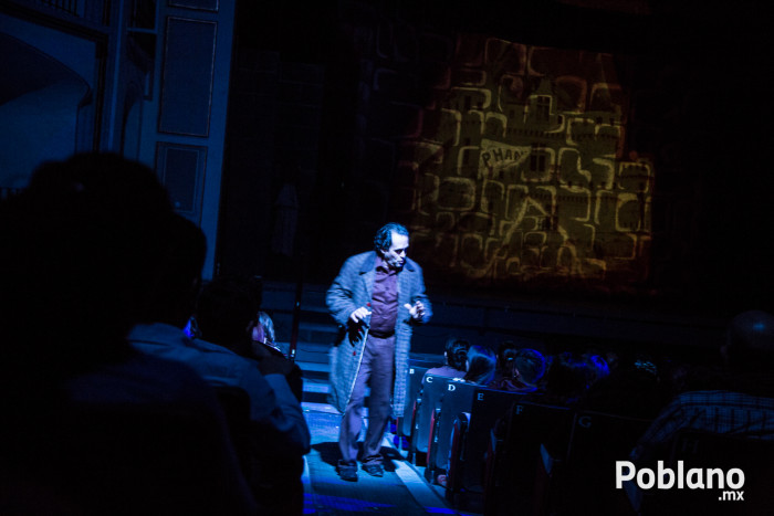 la-dama-de-negro-obra-teatro-8