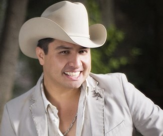 Julion_alvarez_en_puebla_palenque_2015