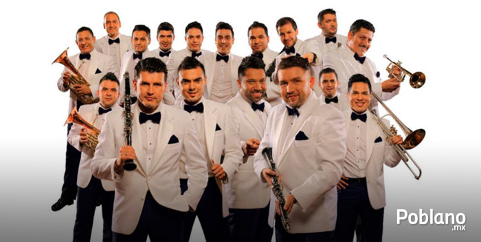 banda-el-recodo-en-puebla-foro-artistico-de-la-feria-2015
