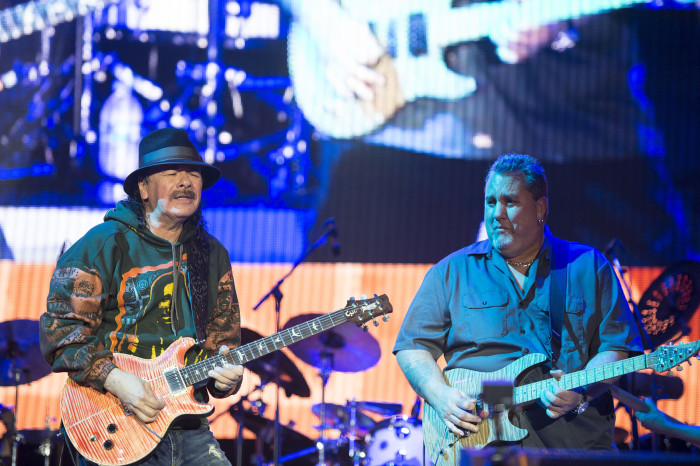 carlos-santana-cumbre-tajin-2015-9