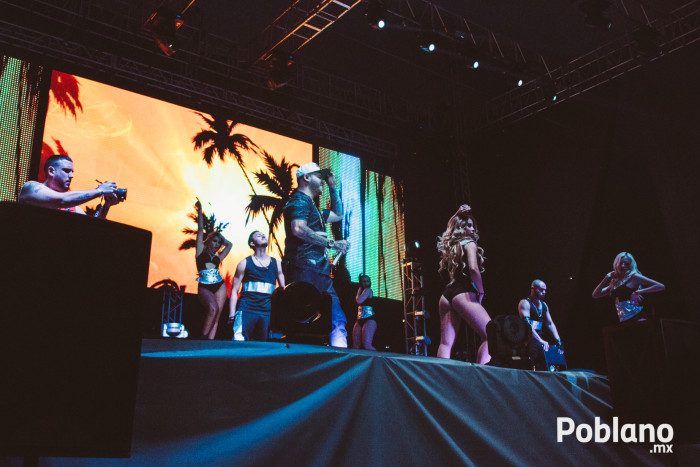 farruko-feria-de-puebla-2015 (25)