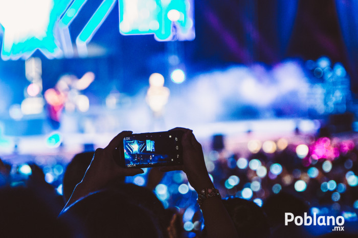 farruko-feria-de-puebla-2015 (3)