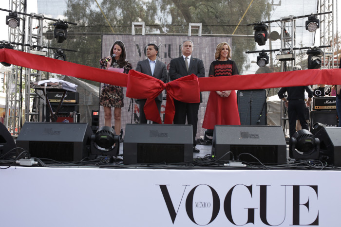 lo_mejor_de_fashions_night_out_2015_42507255_1840x1227