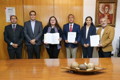 Firma de convenio entre la Secretaría de Cultura y la UPAEP en Puebla