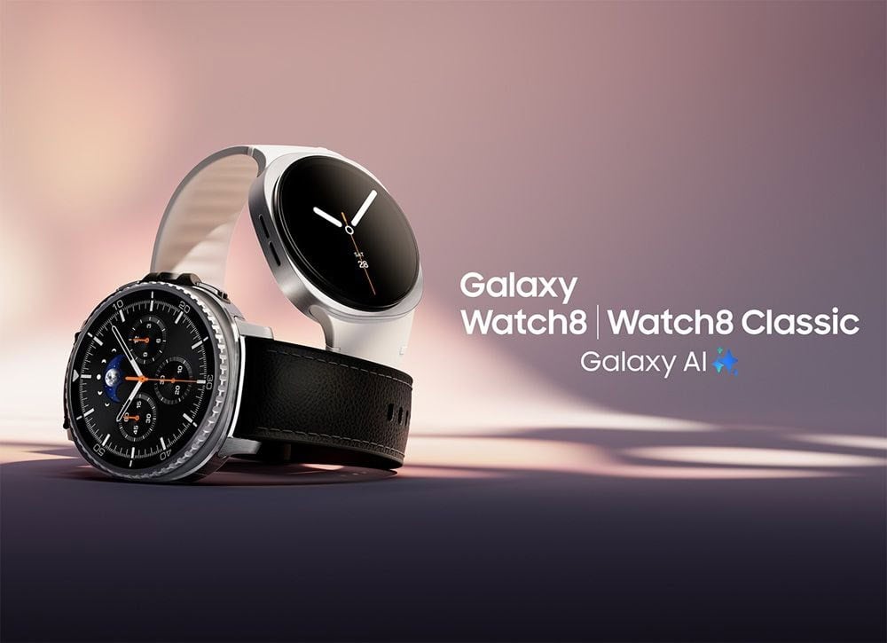 Samsung Galaxy Watch8 Ultra en reloj de mano con correa naranja mostrando datos de salud.